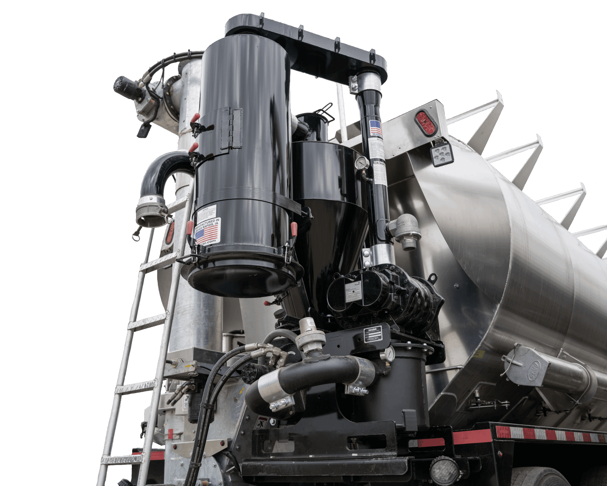 KT Pacer's auger feed trailer